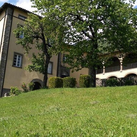 Apartment Casa Gianfrati Corfino Luaran gambar
