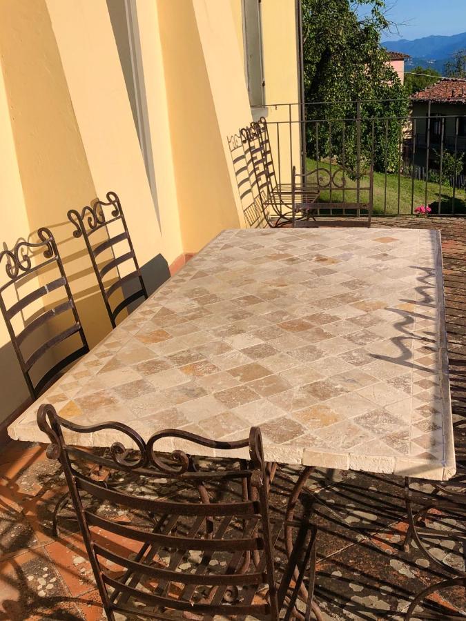 Apartment Casa Gianfrati Corfino Luaran gambar