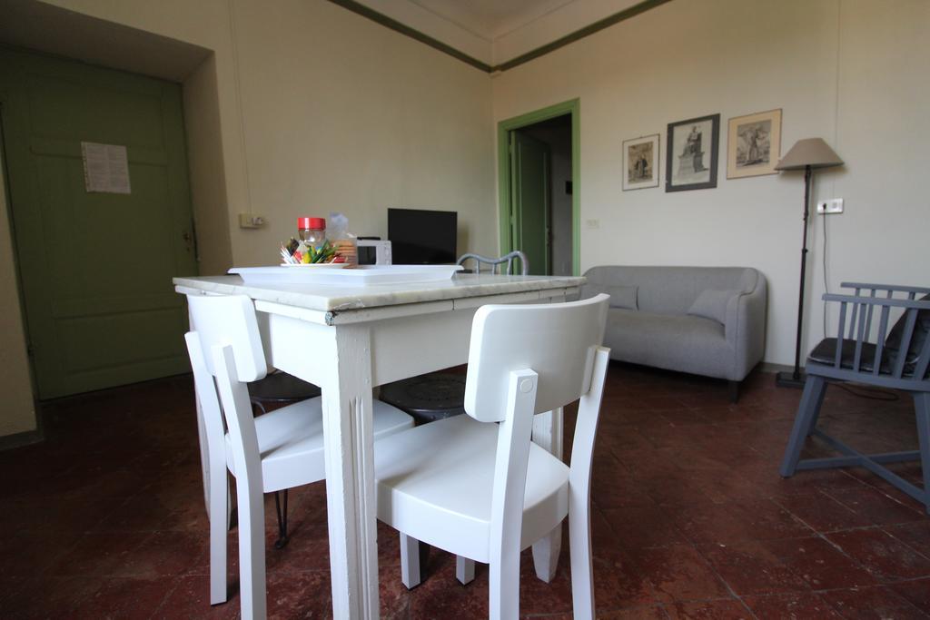 Apartment Casa Gianfrati Corfino Luaran gambar