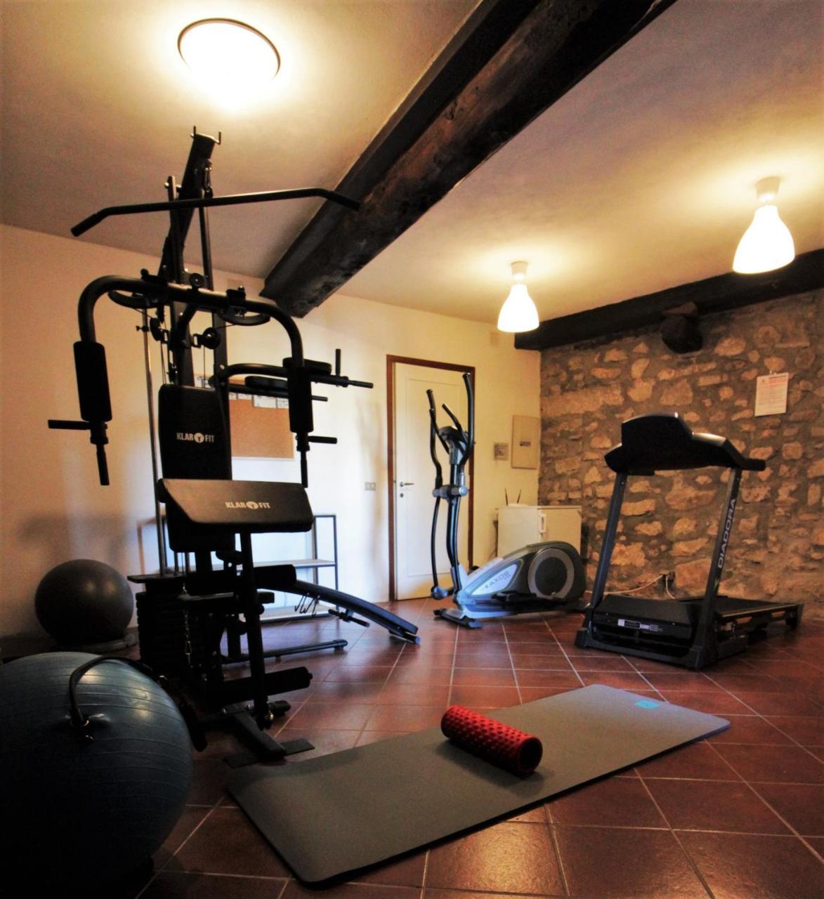Apartment Casa Gianfrati Corfino Luaran gambar
