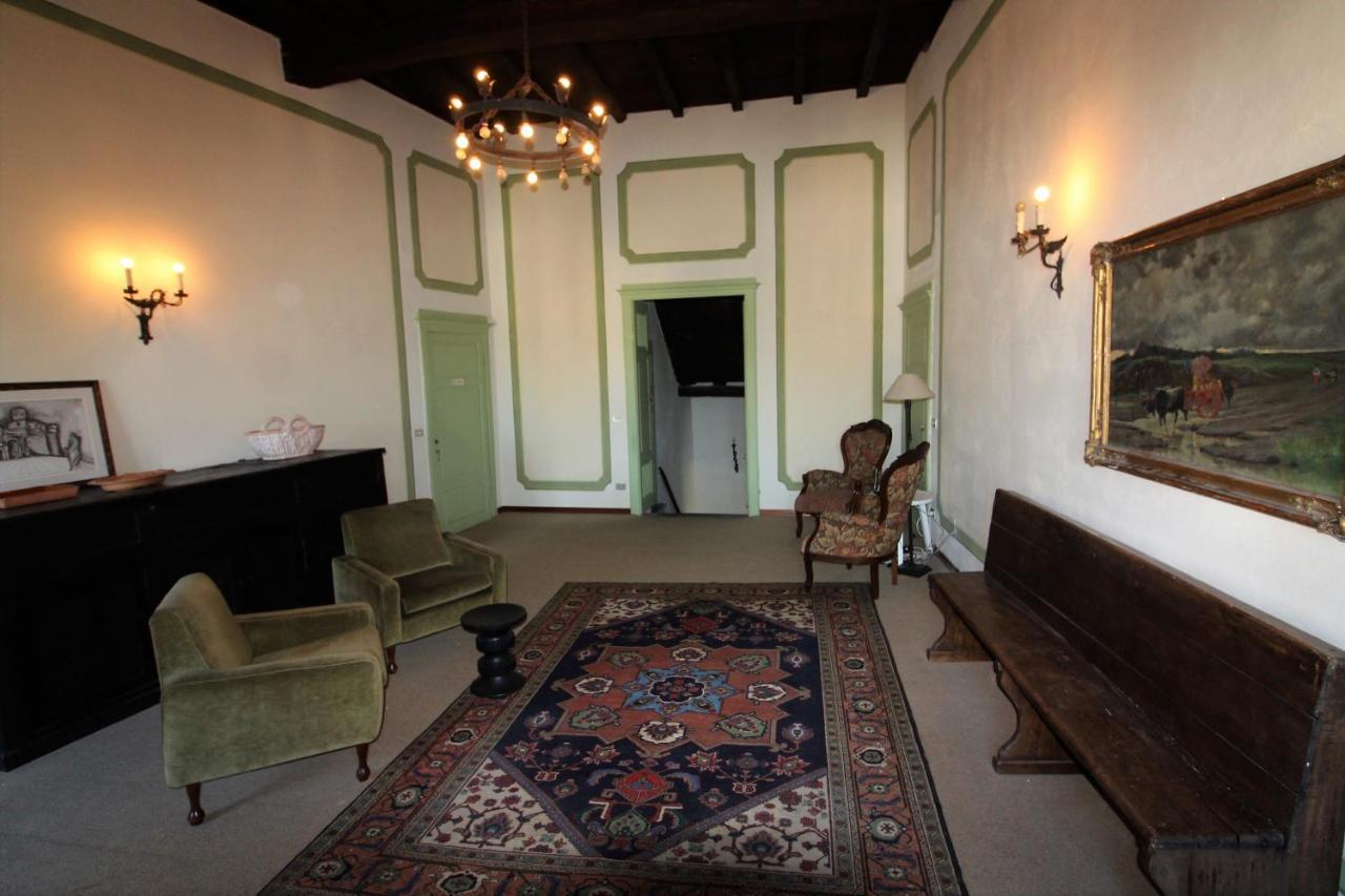 Apartment Casa Gianfrati Corfino Luaran gambar