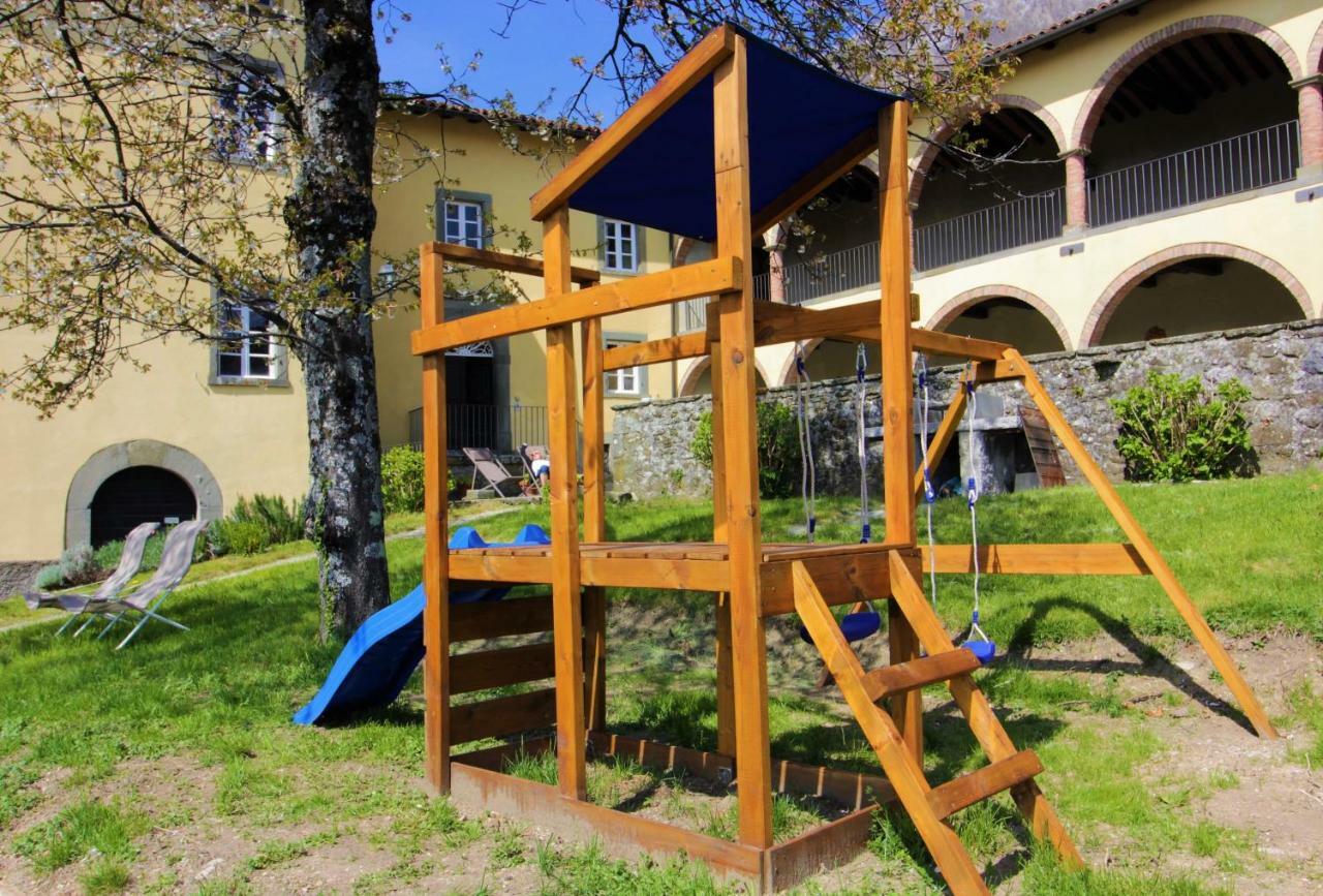 Apartment Casa Gianfrati Corfino Luaran gambar